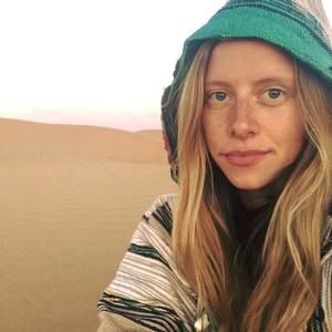 Meet your Posher, Elana